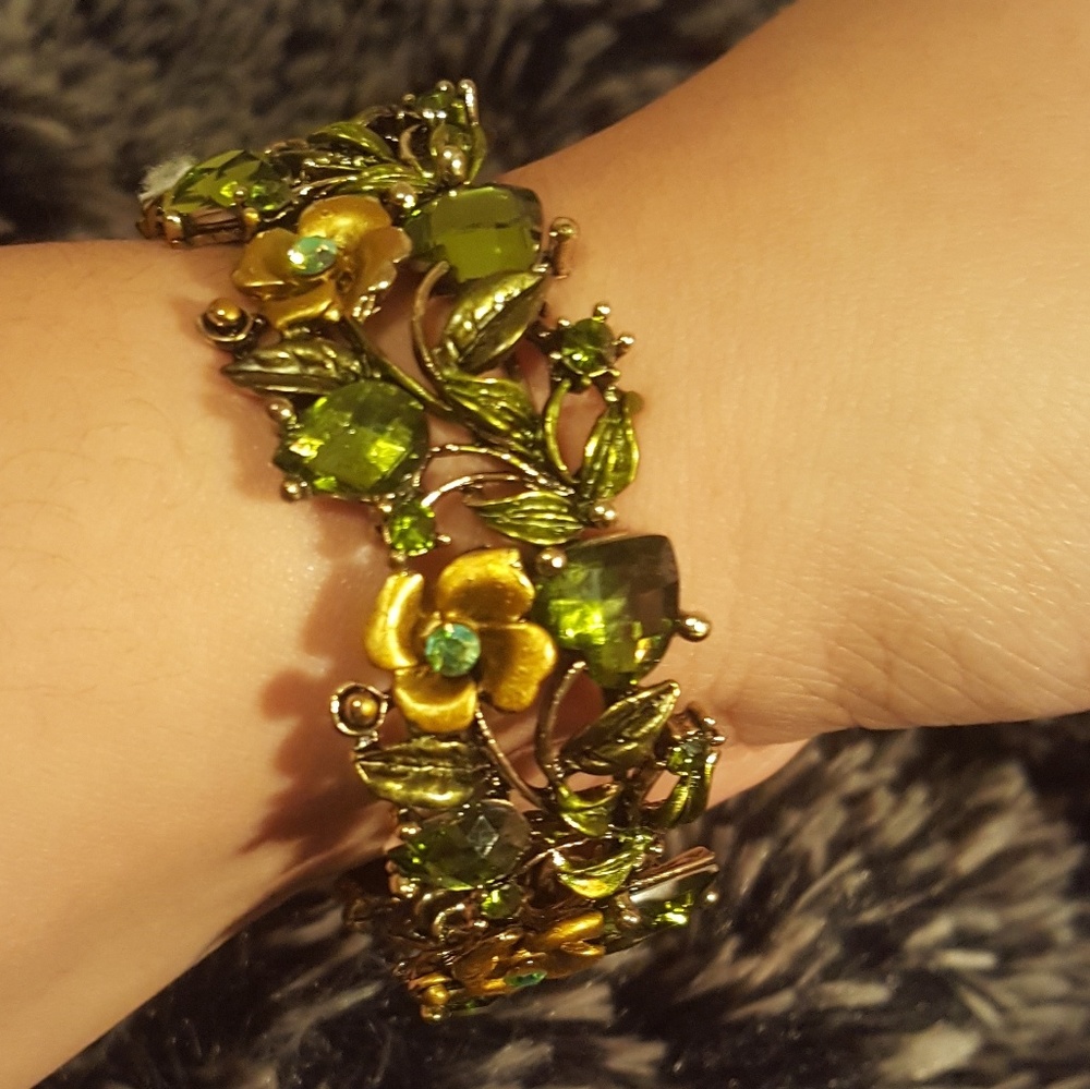 Green Garden Bangle